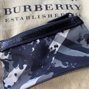 AUTHENTIC Burberry Floral Beat Check Cosmetic Bag